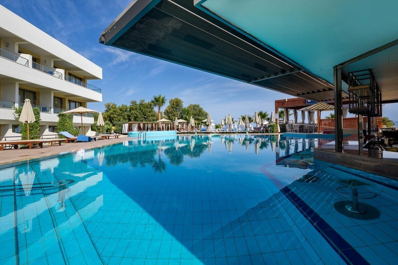 Thalassa Beach Resort & Spa (Adults Only) Agia Marina المظهر الخارجي الصورة