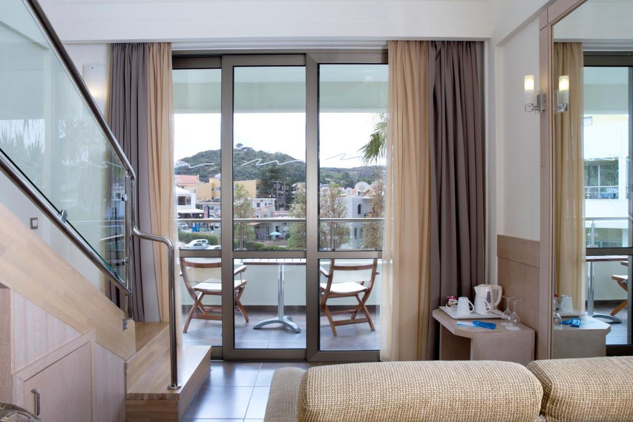 Thalassa Beach Resort & Spa (Adults Only) Agia Marina المظهر الخارجي الصورة